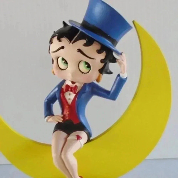 Betty Boop Moonglow. Extremely Rare. New with out tag - Picture 2 of 6